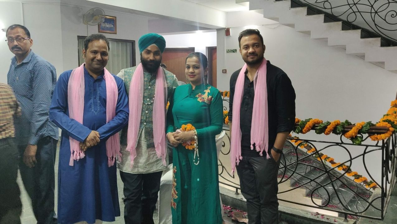 आत्मध्वनि gallery photograph 5